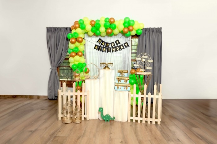 party artists Green Balloon Happy Birthday Decor